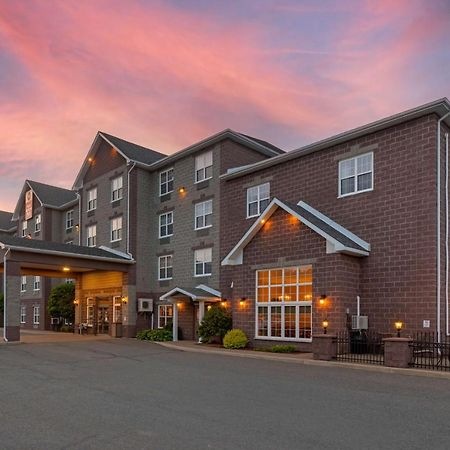 Best Western Plus Fredericton Hotel & Suites Εξωτερικό φωτογραφία