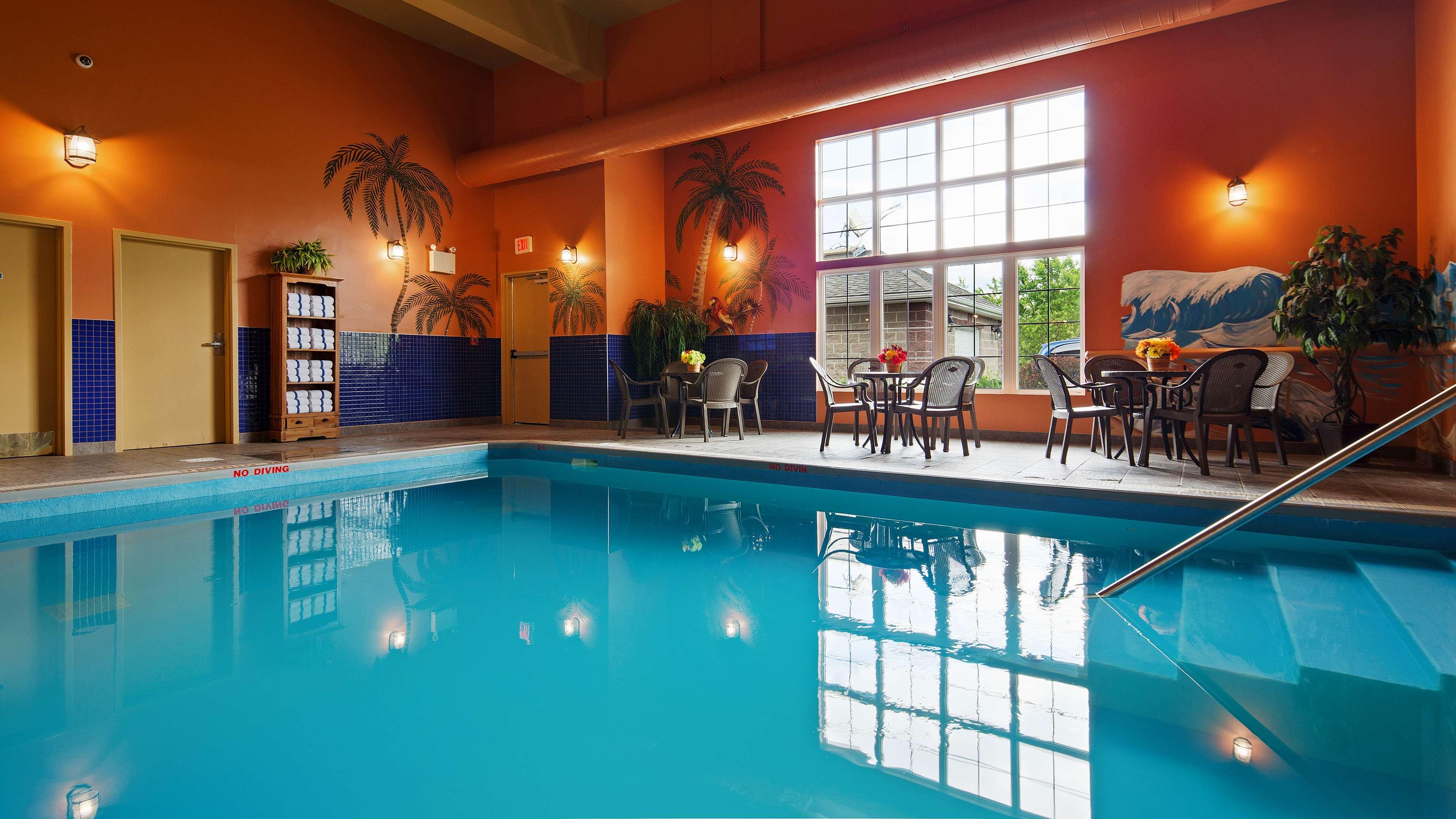 Best Western Plus Fredericton Hotel & Suites Εξωτερικό φωτογραφία