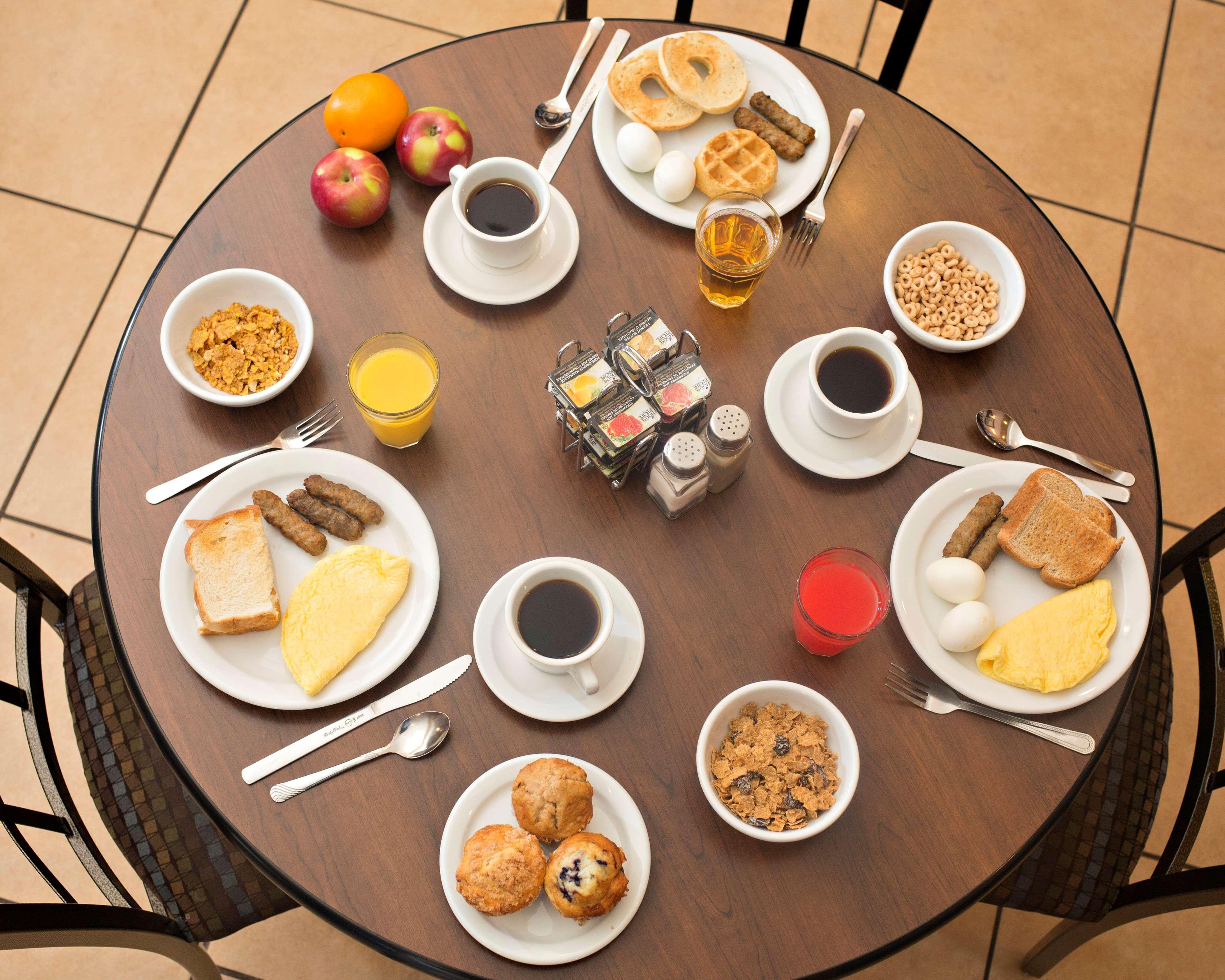 Best Western Plus Fredericton Hotel & Suites Εξωτερικό φωτογραφία